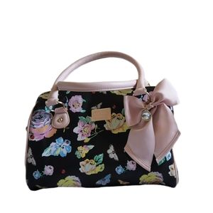 Betsey Johnson Floral Hand Bag ✨Sold✨